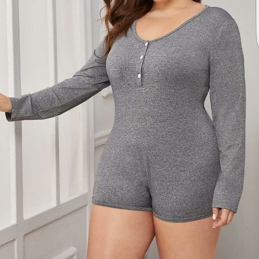 Plus Sleeping Romper (New Item)